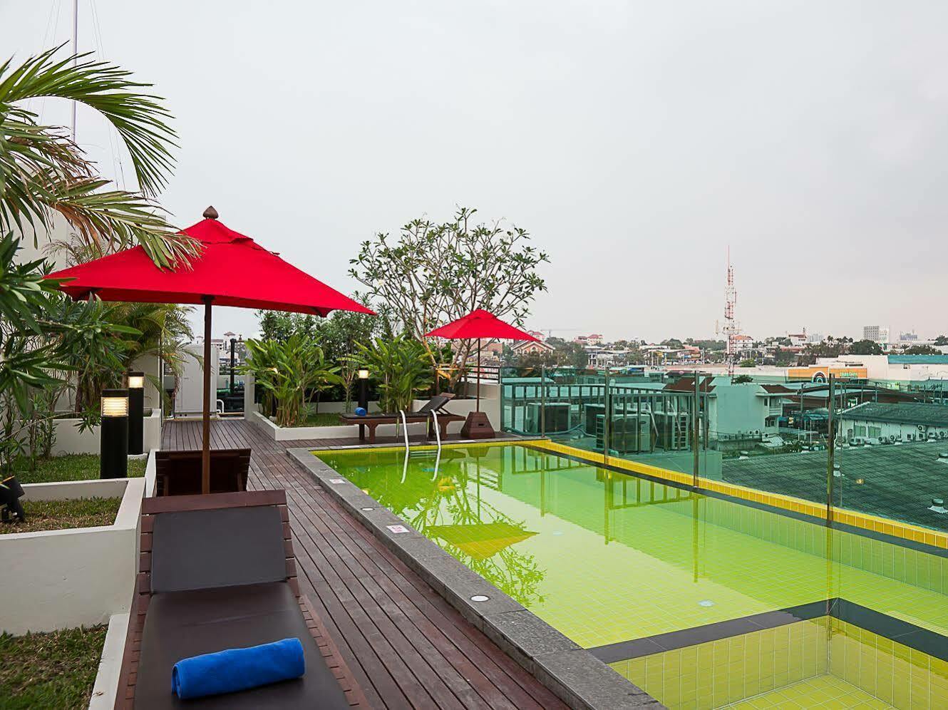 Sunshine Hip Hotel Паттайя Экстерьер фото